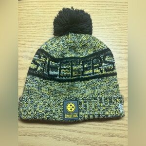 Official on field hat for Pittsburgh Steelers New Era branded